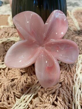 Pink Floral Hair Clip - Women's Hair Accessory